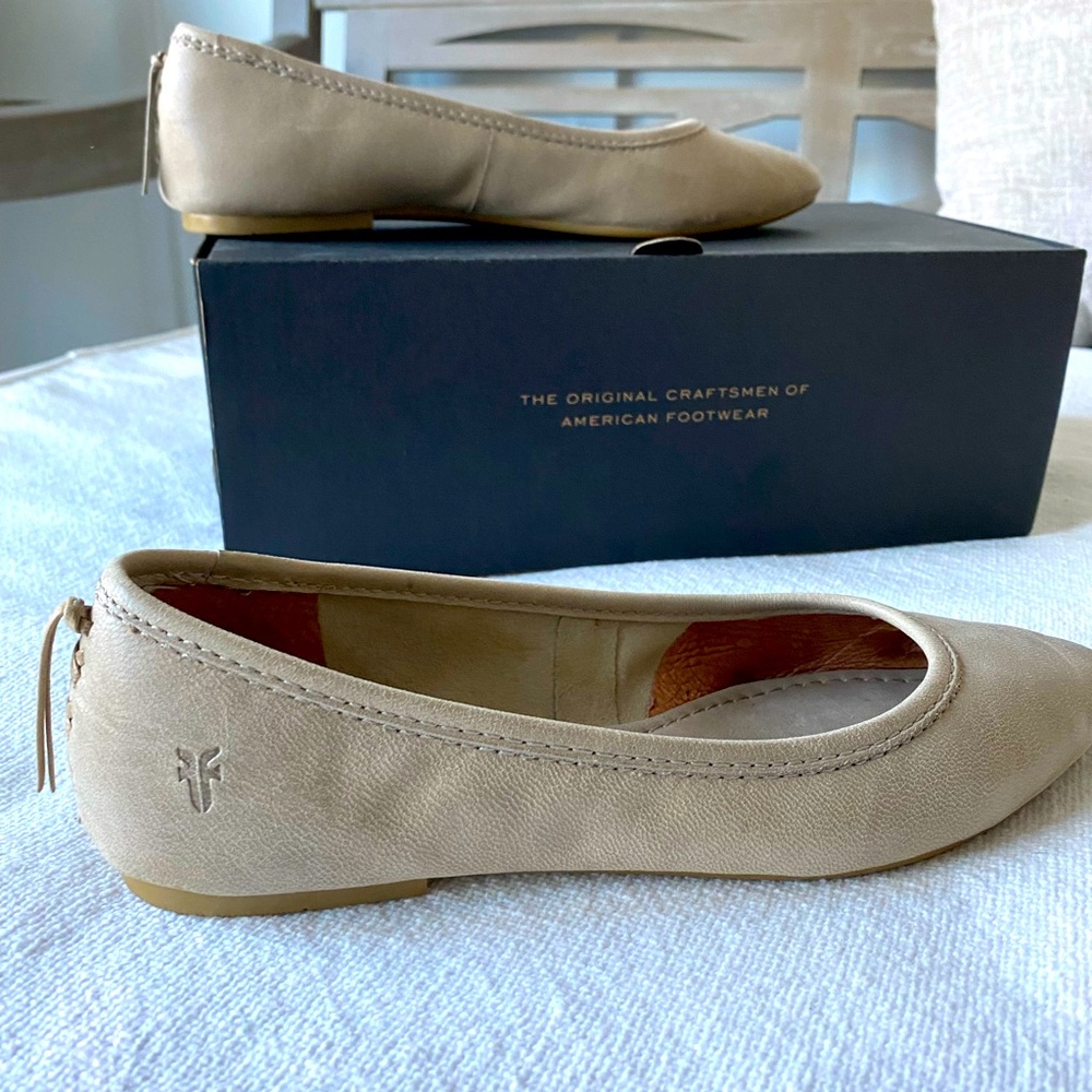 COPY - Frye Regina Ballet flats size 6M